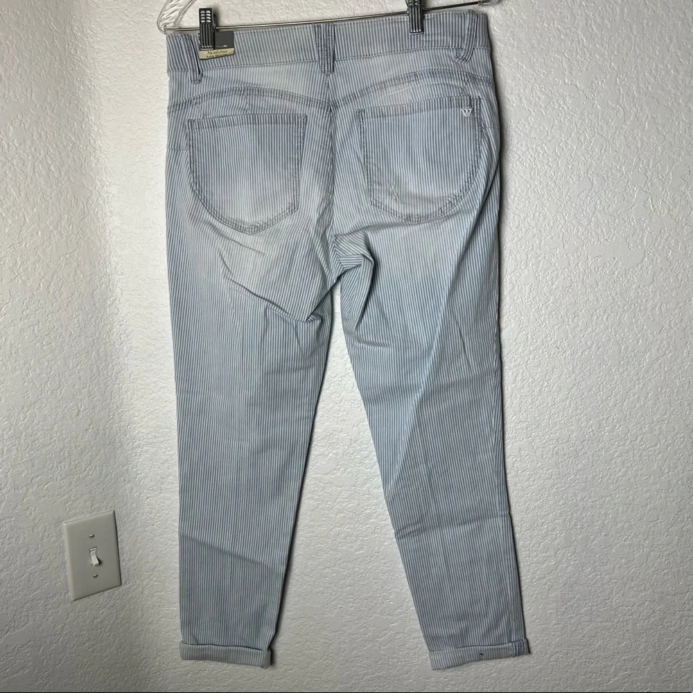 Wit & Wisdom Light Blue Stripped Distressed Ankle Skimmers Ab Solutions Pants - Picture 14 of 16